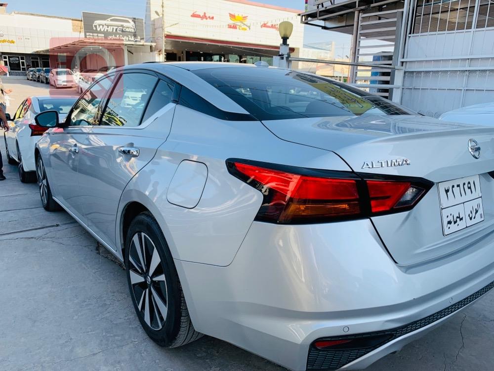 Nissan Altima